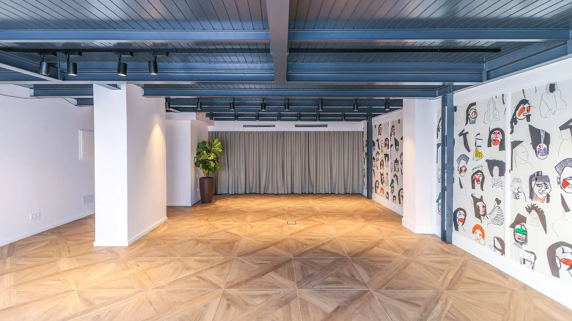 Innside By Melia Palma Center מלון