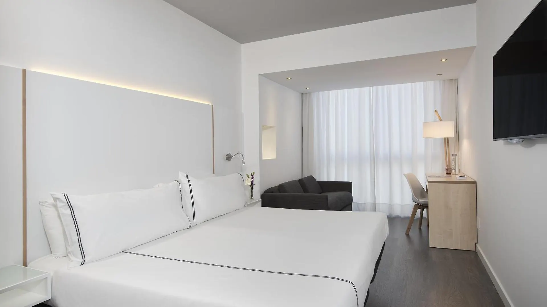 Innside By Melia Palma Center Otel
